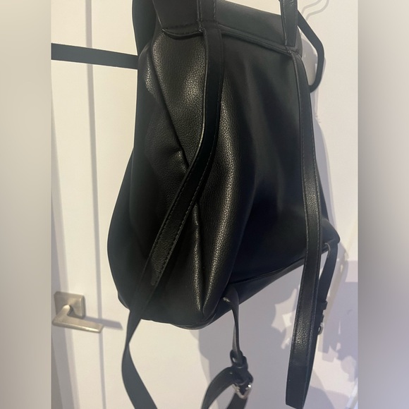 Zara Basic Collection Classic Black Faux Leather Backpack - Picture 14 of 15
